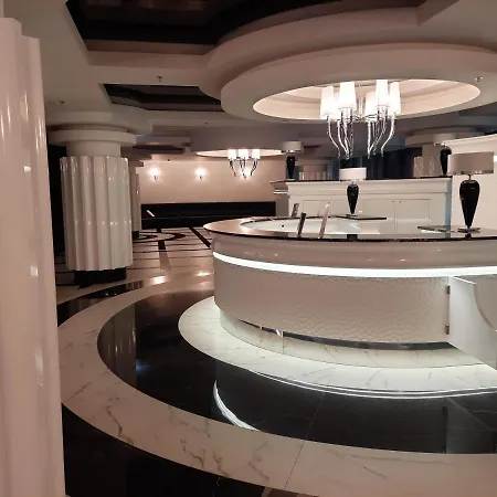 Hanza Tower By Sunny *