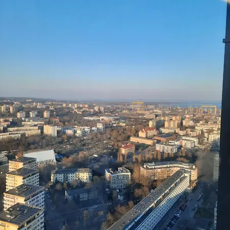 Hanza Tower By Sunny Apartmán