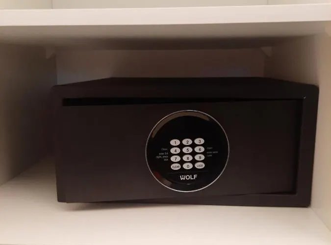 Hanza Tower By Sunny *