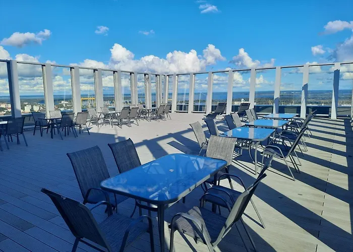 Hanza Tower By Sunny Apartment Szczecin